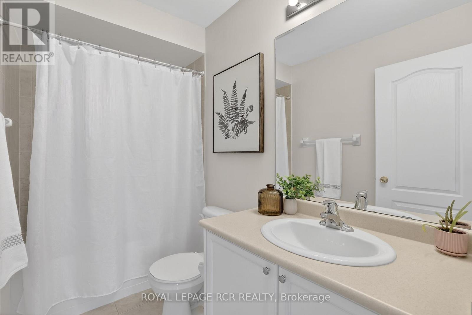 172 Matthew Boyd Crescent, Newmarket, Ontario  L3X 3C7 - Photo 37 - N12877394