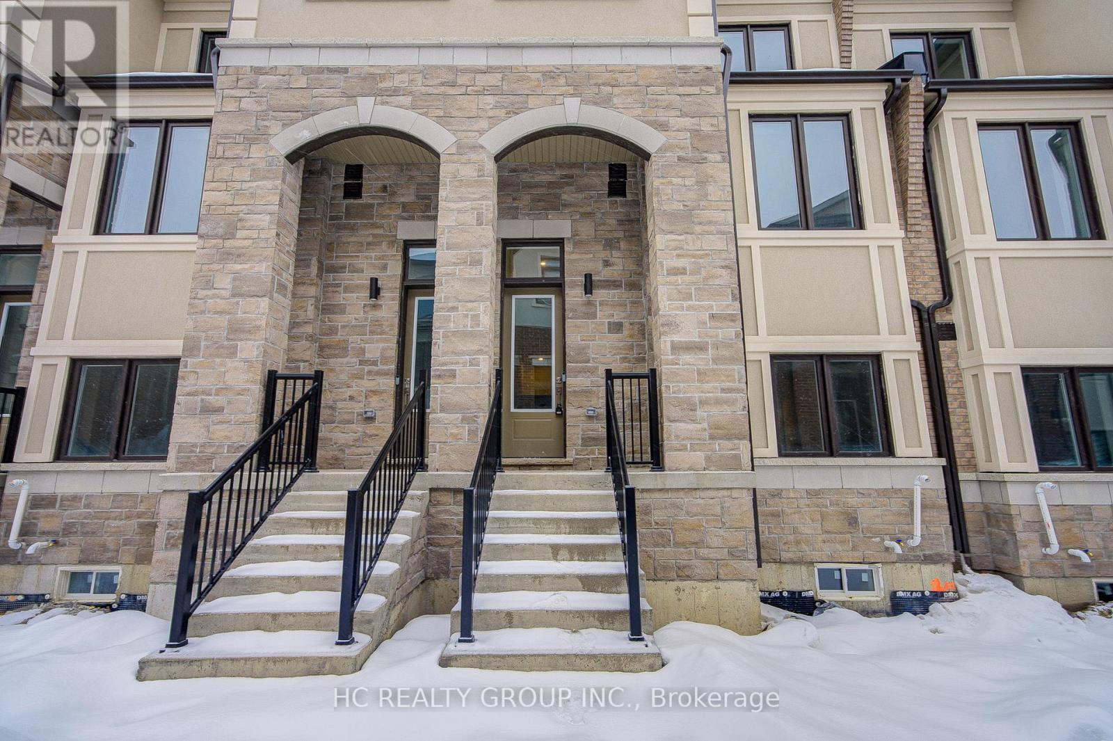 21 Mermot Lane, Richmond Hill, Ontario  L4B 0J5 - Photo 1 - N12877484