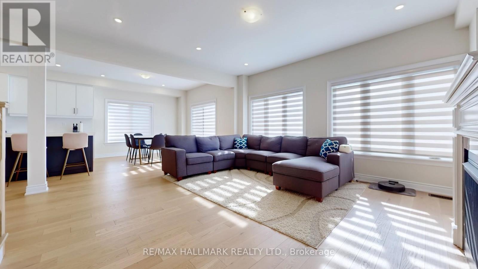 61 Mac Campbell Way, Bradford West Gwillimbury (Bradford), Ontario  L3Z 4M6 - Photo 5 - N12877502