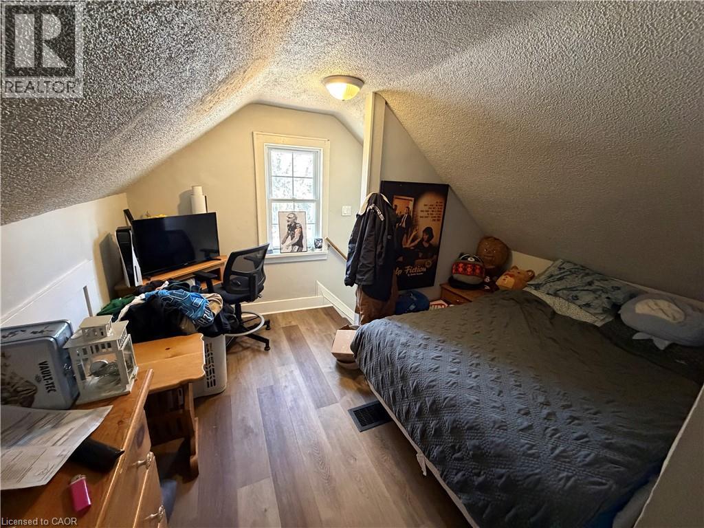 155 1/2 Lake Street Unit# Upper, St. Catharines, Ontario  L2R 5Y5 - Photo 5 - 40811865