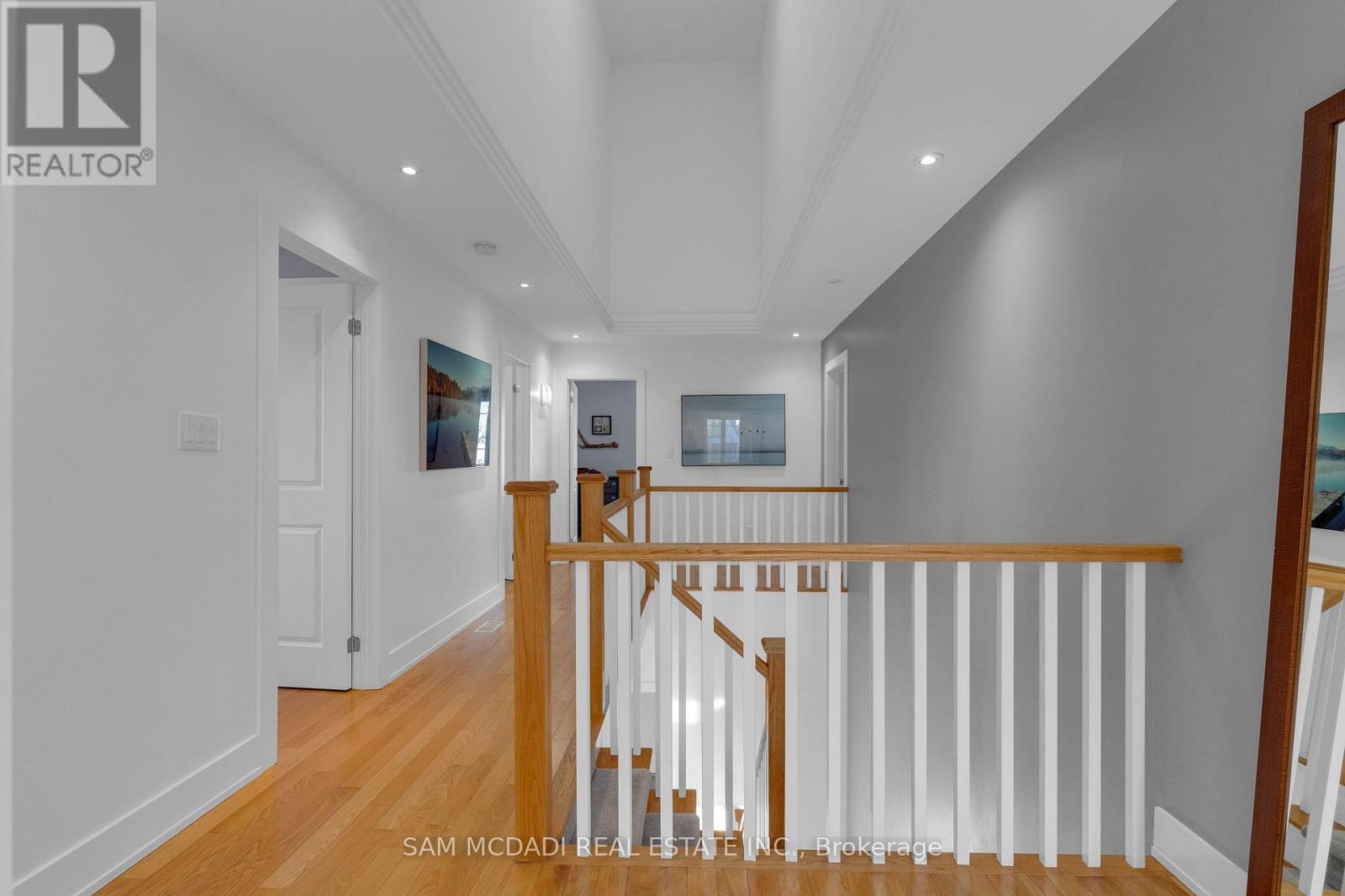 38 Pine Avenue N, Mississauga, Ontario  L5H 2P8 - Photo 15 - W12877260