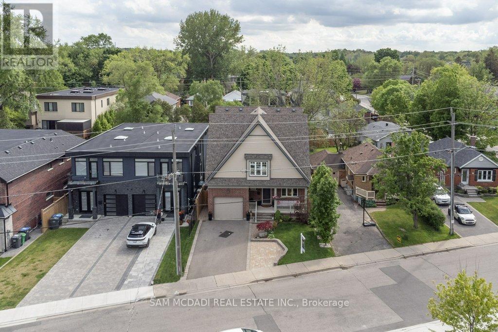 38 Pine Avenue N, Mississauga, Ontario  L5H 2P8 - Photo 48 - W12877260