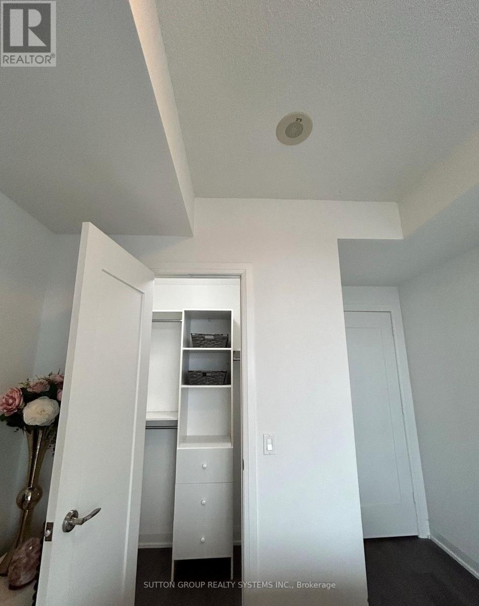 56 Annie Craig Drive, Toronto, Ontario  M8V 0C5 - Photo 13 - W12877274