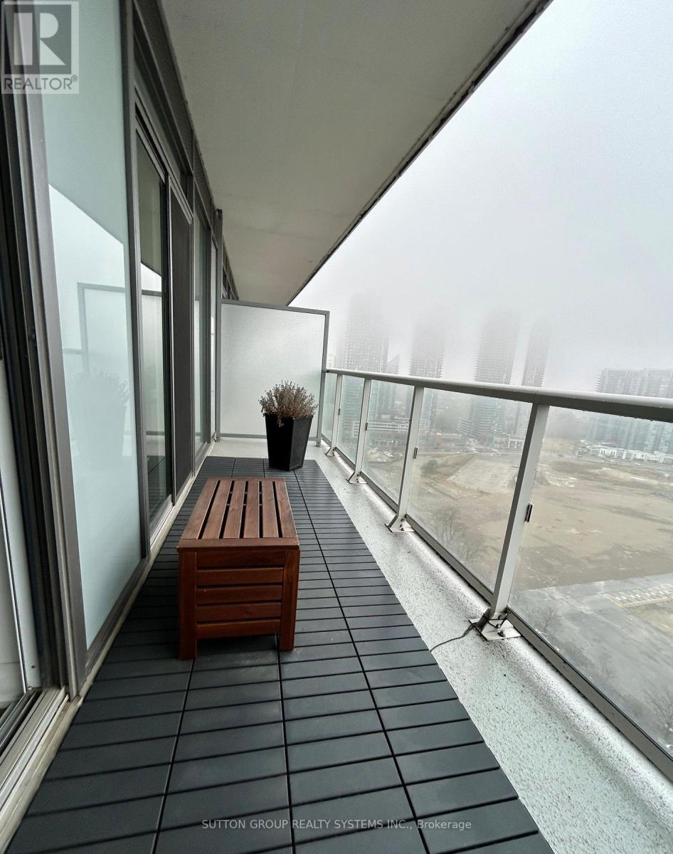 56 Annie Craig Drive, Toronto, Ontario  M8V 0C5 - Photo 15 - W12877274