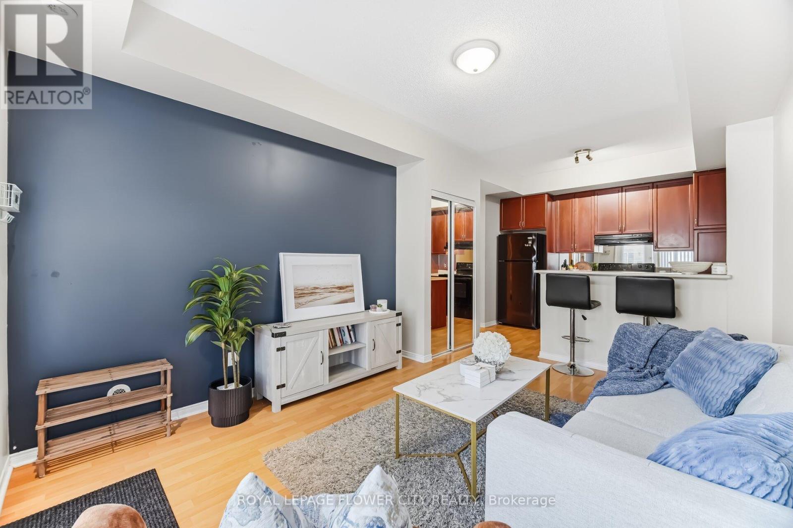 118 - 5035 Oscar Peterson Boulevard, Mississauga (Churchill Meadows), Ontario  L5M 0P4 - Photo 11 - W12877358