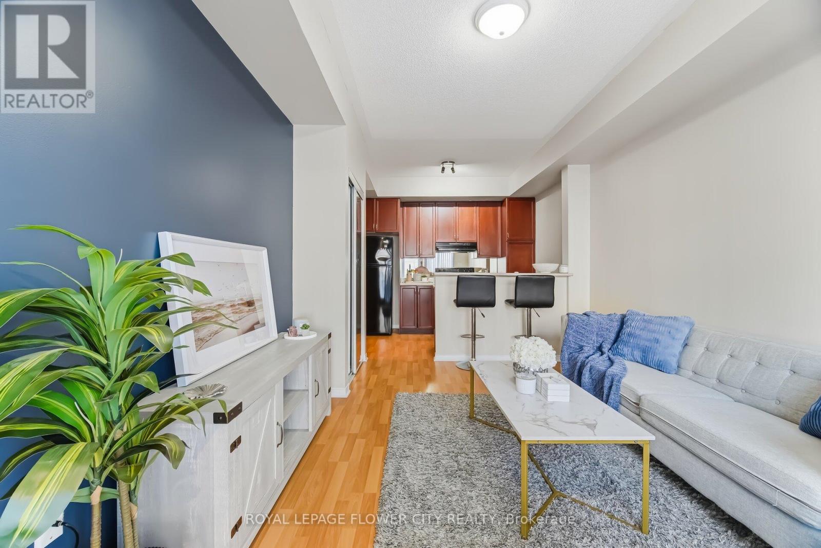 118 - 5035 Oscar Peterson Boulevard, Mississauga (Churchill Meadows), Ontario  L5M 0P4 - Photo 7 - W12877358