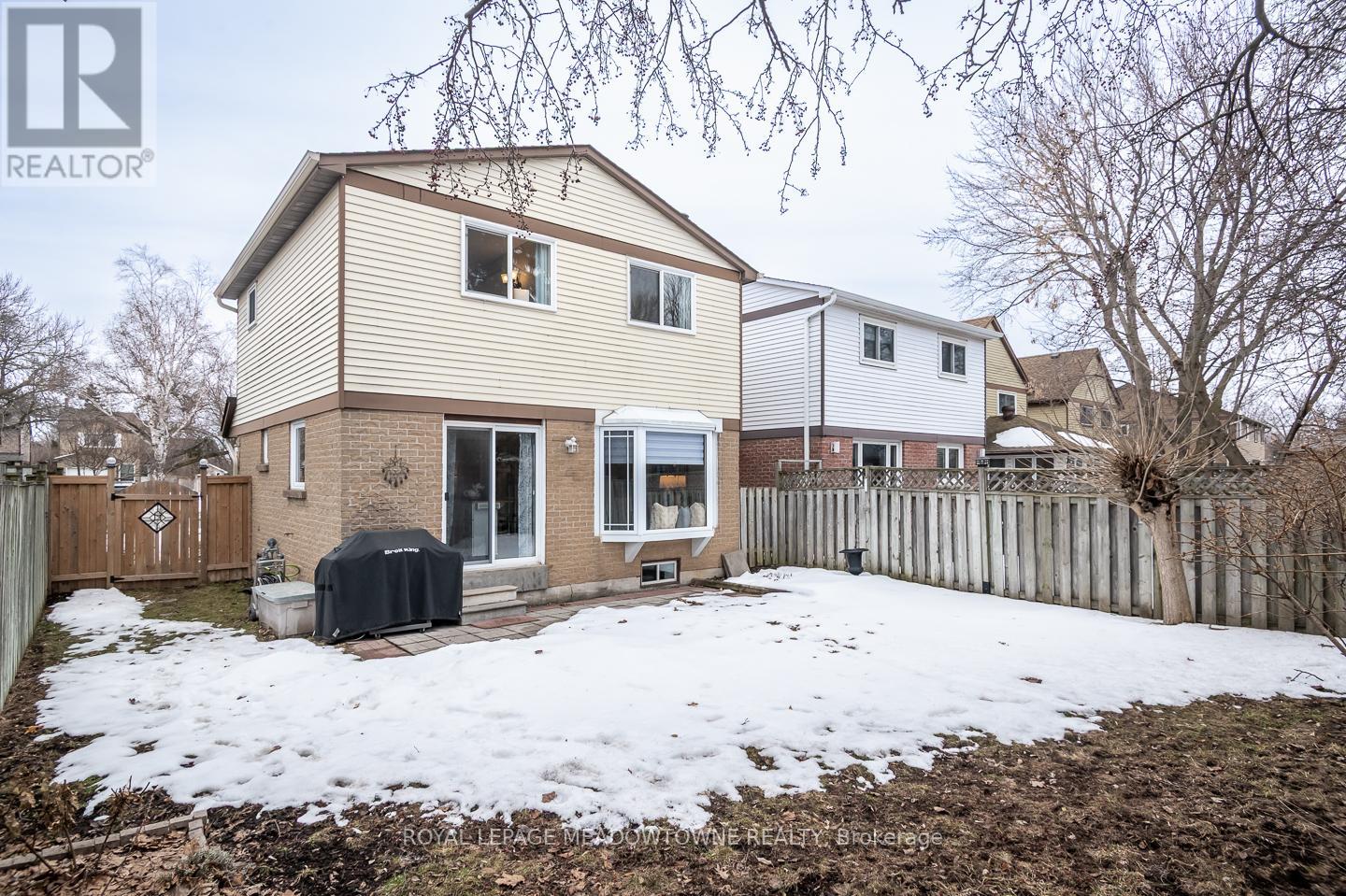 833 Laurier Avenue, Milton, Ontario  L9T 4H4 - Photo 38 - W12877372