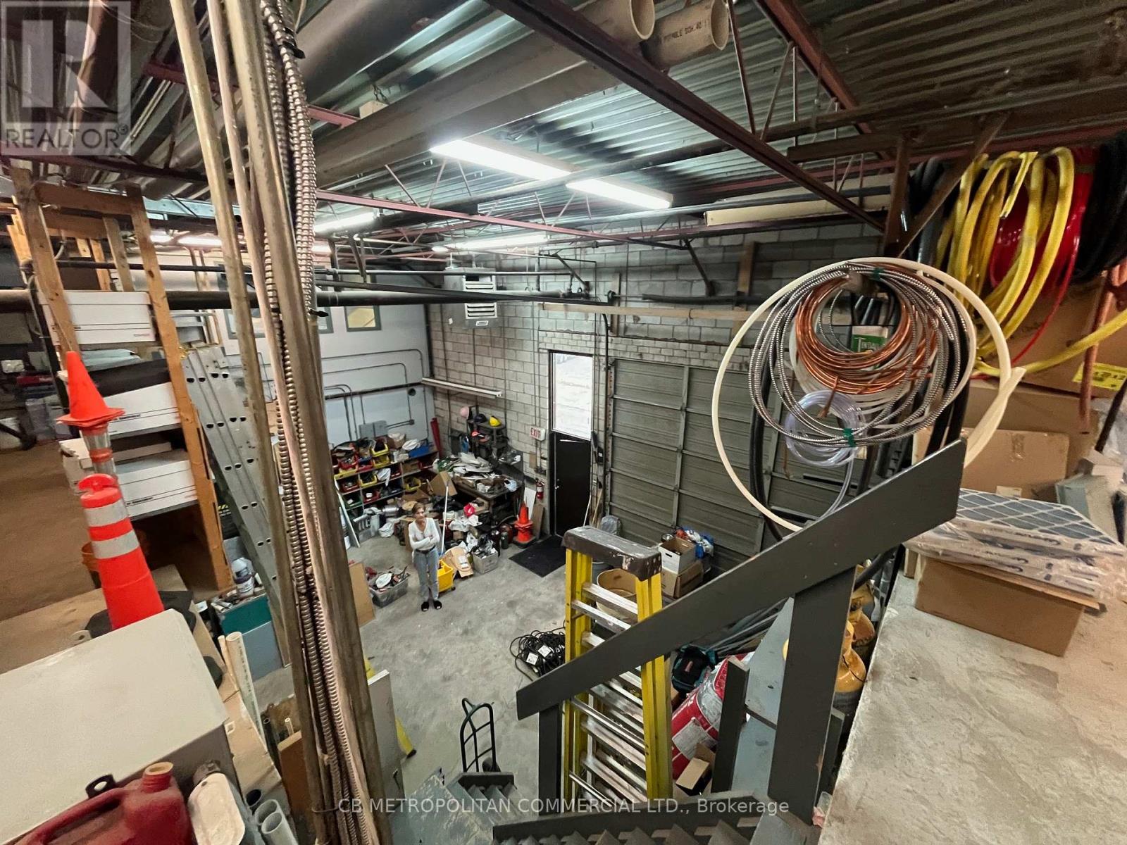 5359 Timberlea Boulevard, Mississauga (Northeast), Ontario  L4W 4N5 - Photo 3 - W12877396