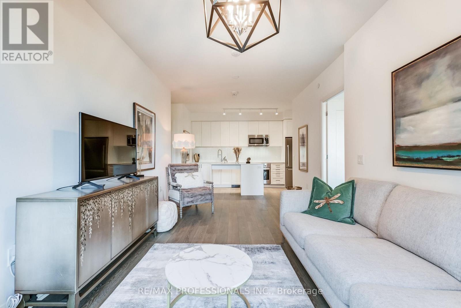 223 - 293 The Kingsway, Toronto, Ontario  M9A 0E8 - Photo 18 - W12877466