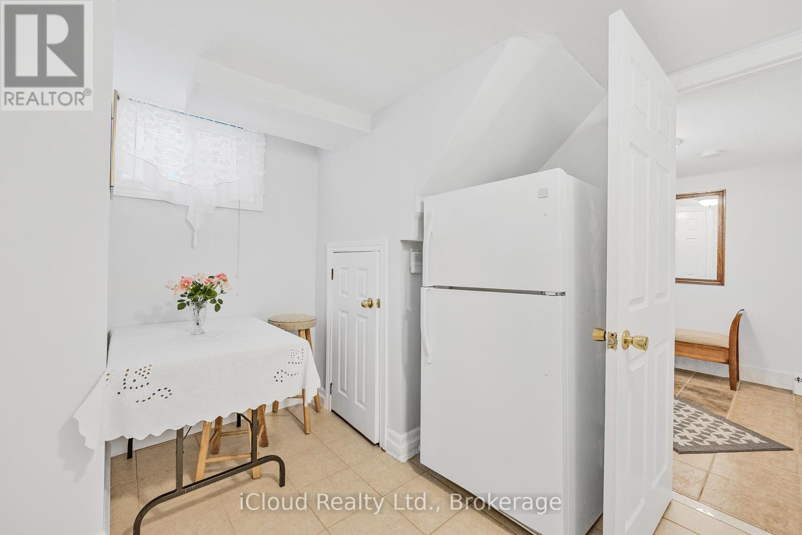 52 Kimbark Drive, Brampton, Ontario  L6X 2A4 - Photo 21 - W12877468