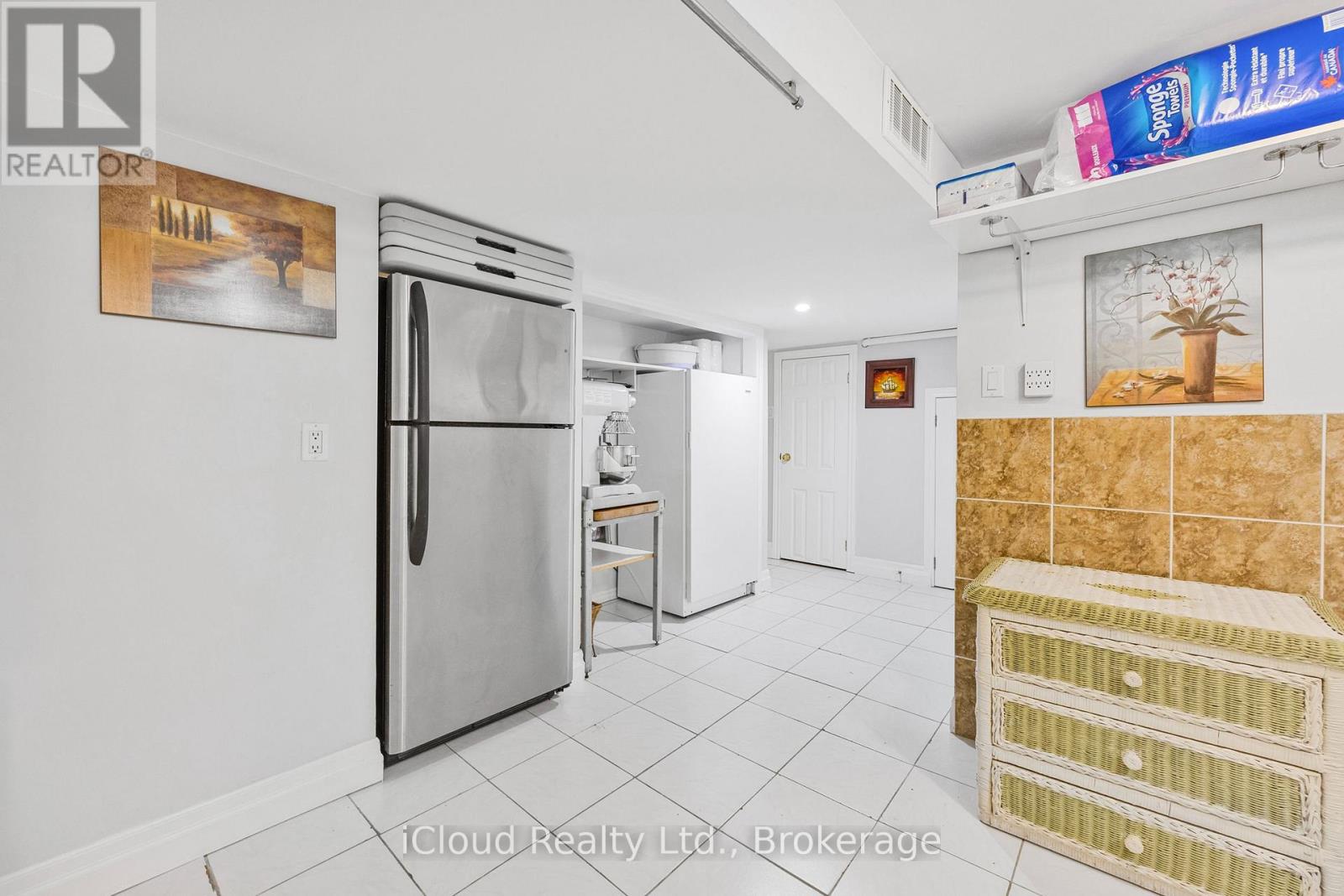 52 Kimbark Drive, Brampton, Ontario  L6X 2A4 - Photo 22 - W12877468