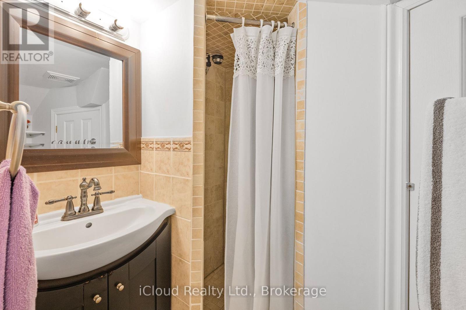 52 Kimbark Drive, Brampton, Ontario  L6X 2A4 - Photo 24 - W12877468