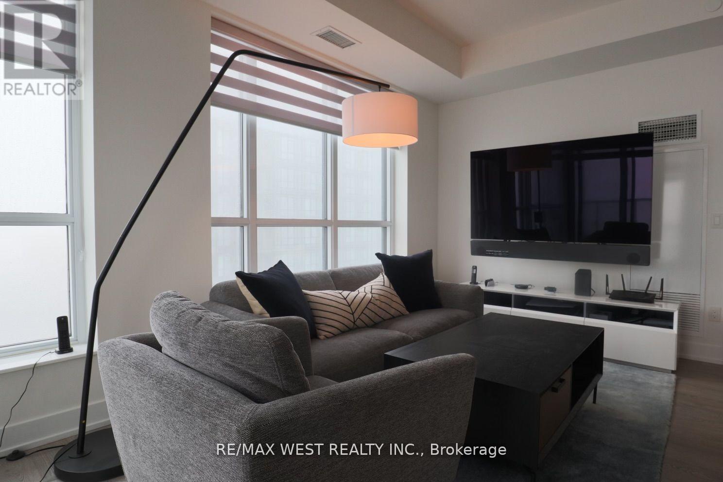 3209 - 7 Mabelle Avenue, Toronto, Ontario  M9A 0C9 - Photo 5 - W12877508