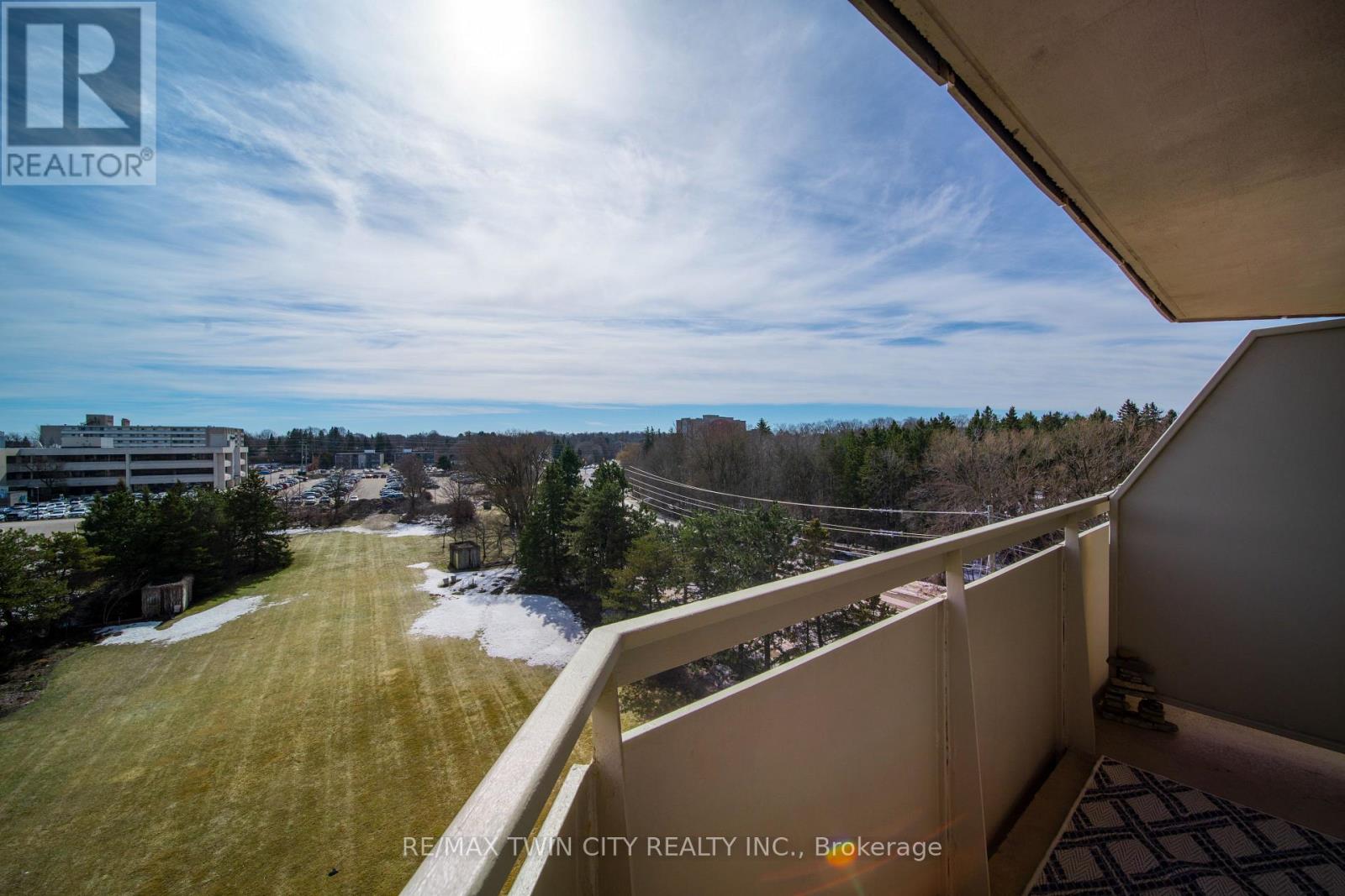 705 - 265 Westcourt Place, Waterloo, Ontario  N2L 6E4 - Photo 25 - X12877254