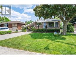 118 BRIARWOOD CRESCENT, Hamilton, Ontario