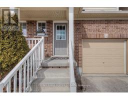 27 GRAND FLATS TRAIL, Kitchener, Ontario