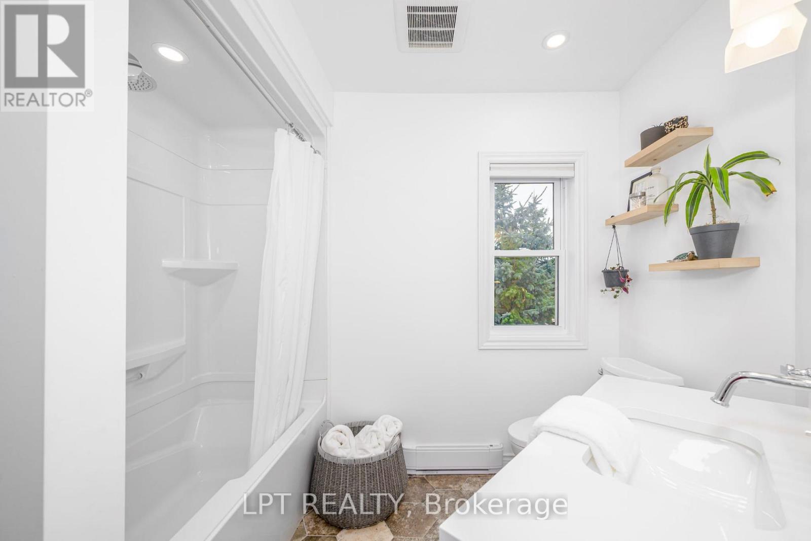 234 Angeline Street N, Kawartha Lakes, Ontario  K9V 5E9 - Photo 26 - X12877456