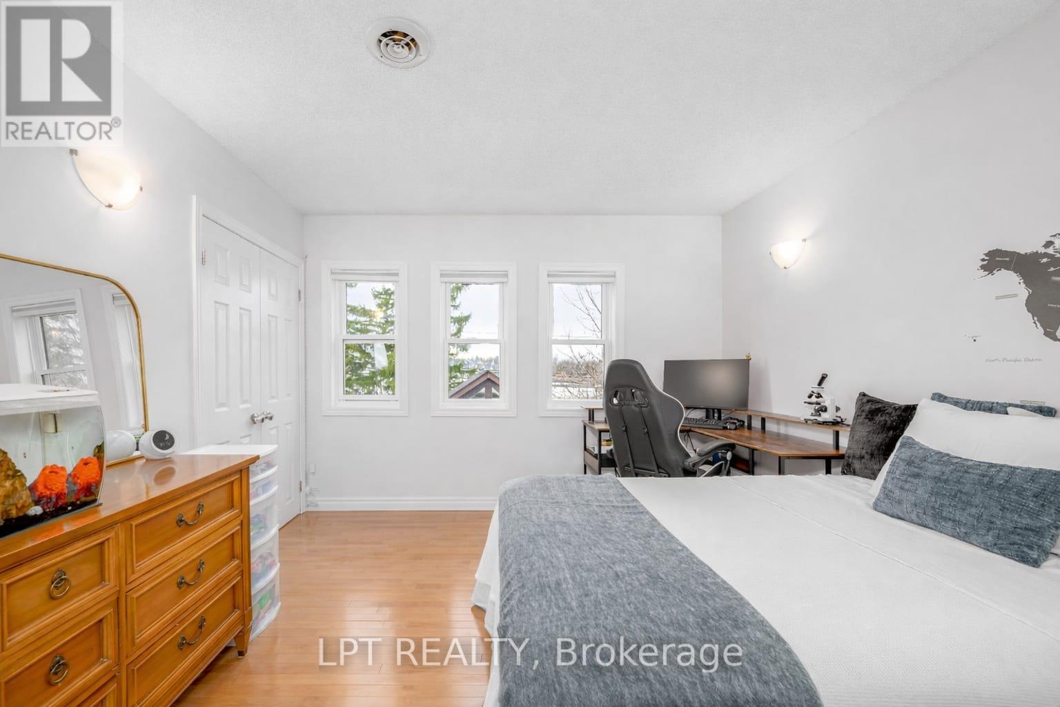 234 Angeline Street N, Kawartha Lakes, Ontario  K9V 5E9 - Photo 28 - X12877456