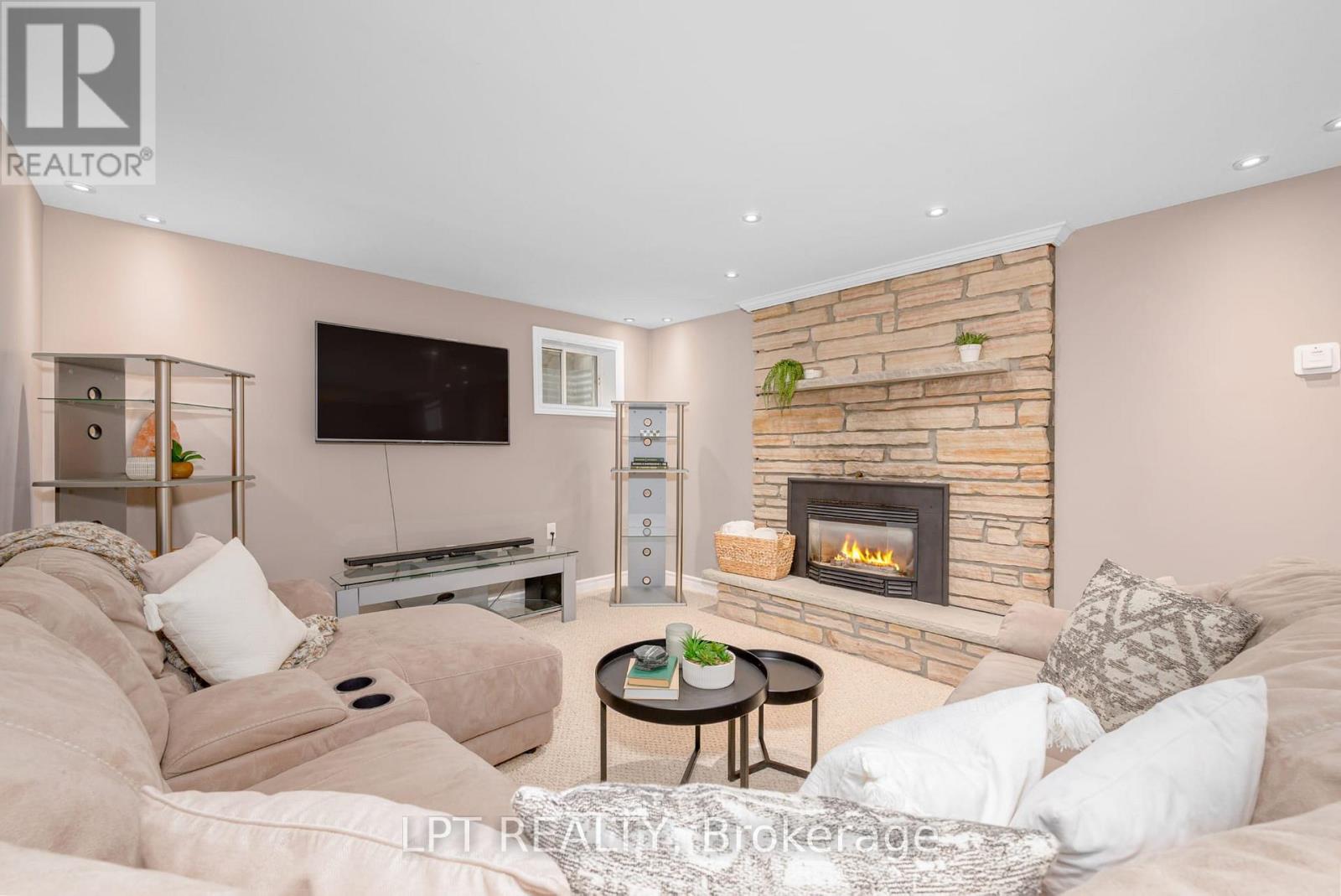 234 Angeline Street N, Kawartha Lakes, Ontario  K9V 5E9 - Photo 37 - X12877456