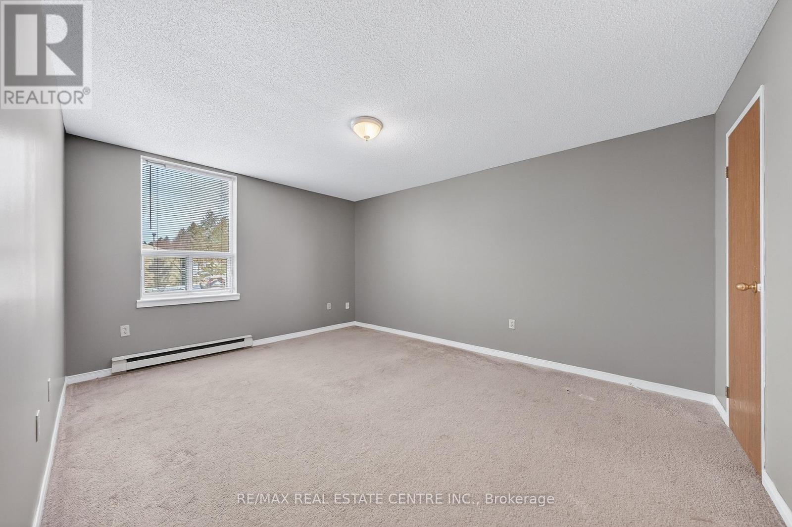212 - 35 Green Valley Drive, Kitchener, Ontario  N2P 2A5 - Photo 22 - X12877486