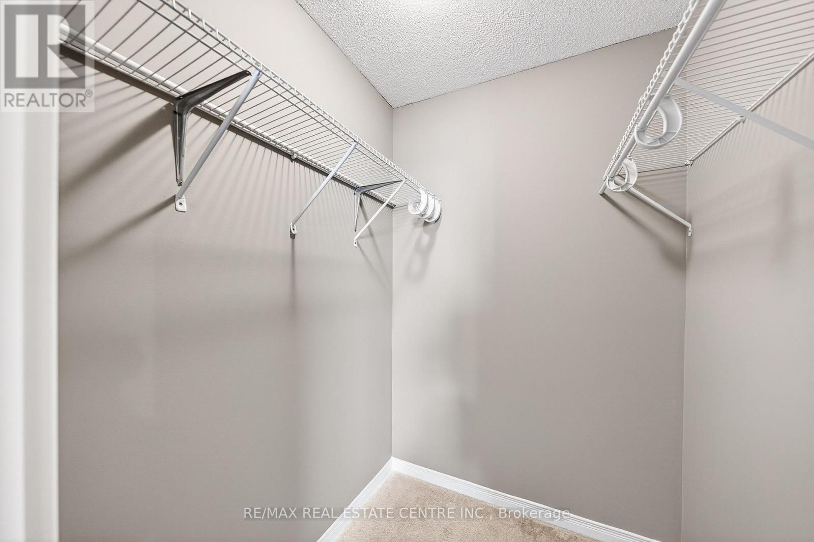 212 - 35 Green Valley Drive, Kitchener, Ontario  N2P 2A5 - Photo 26 - X12877486