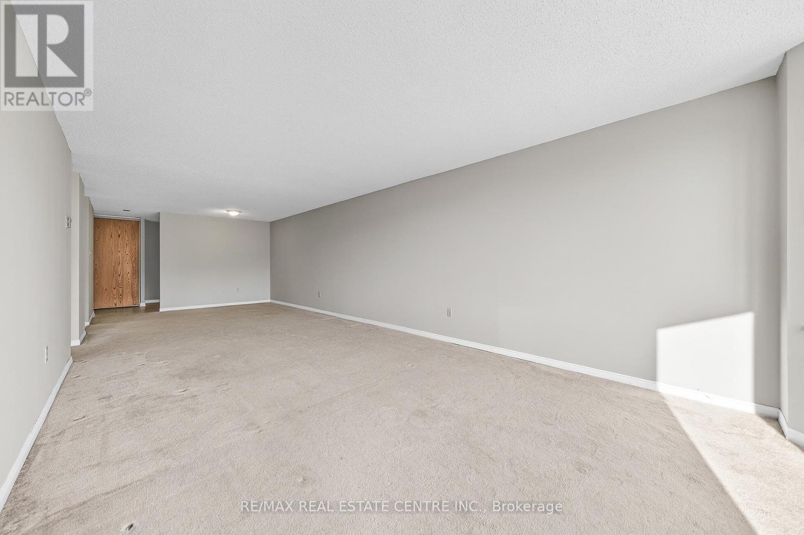 1002 - 35 Green Valley Drive, Kitchener, Ontario  N2P 2A5 - Photo 14 - X12877490