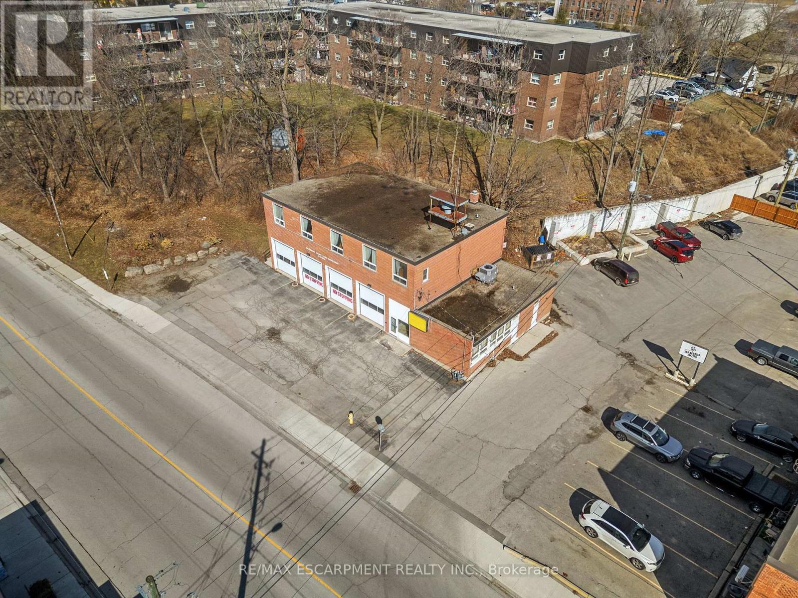 10 & 28 Caithness Street W, Haldimand, Ontario  N3W 1L1 - Photo 4 - X12877494