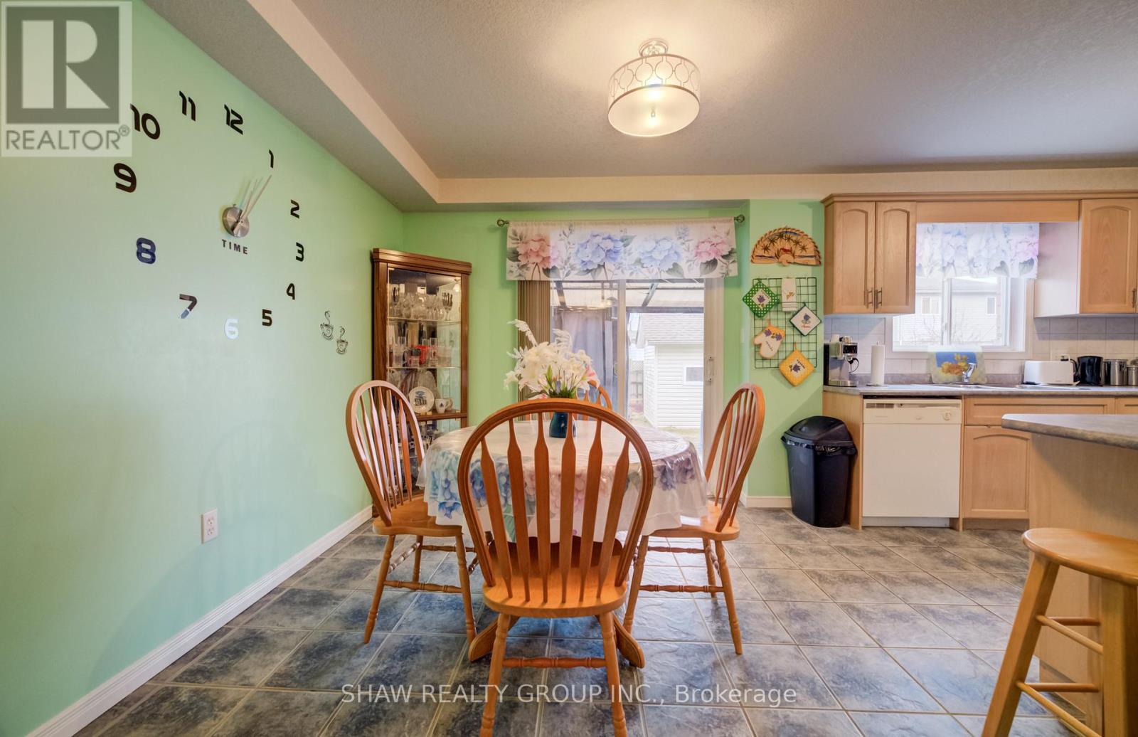 484 Langlaw Drive, Cambridge, Ontario  N1P 1H5 - Photo 10 - X12877506