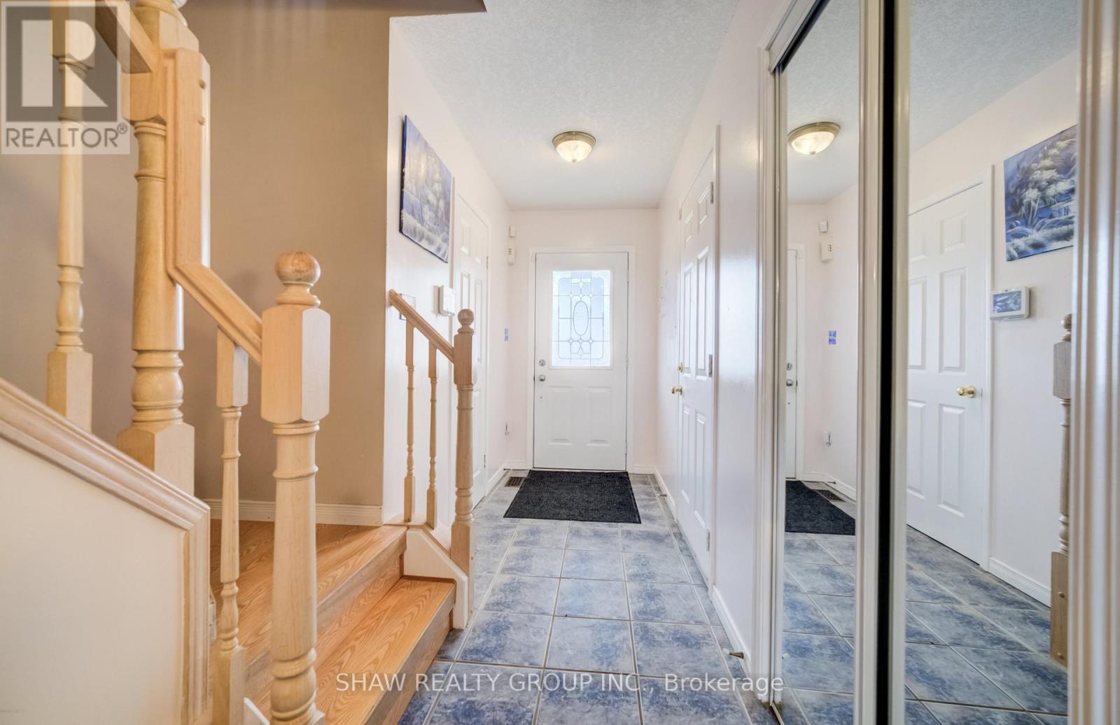 484 Langlaw Drive, Cambridge, Ontario  N1P 1H5 - Photo 6 - X12877506