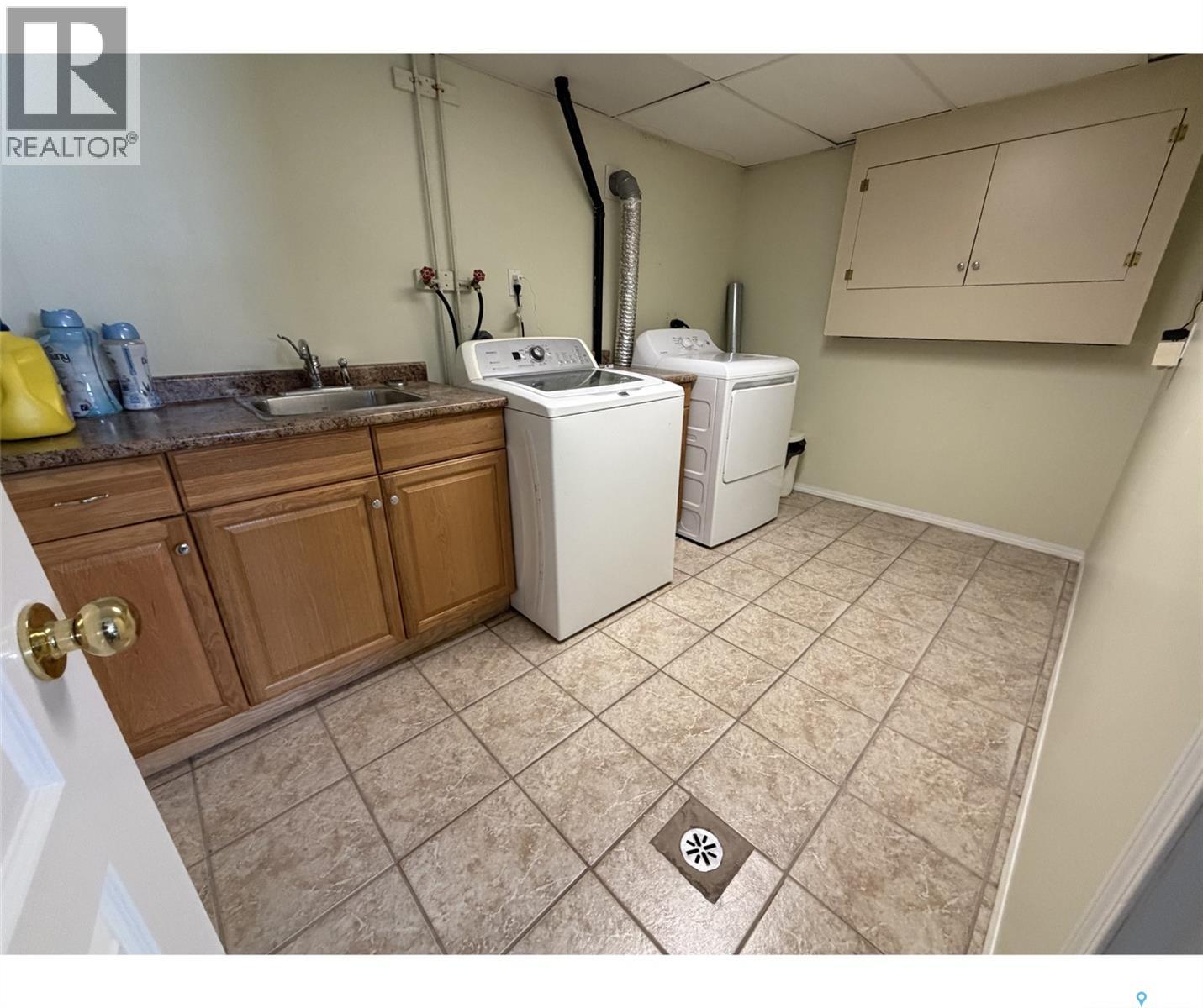 193 Vickers Crescent, Air Ronge, Saskatchewan  S0J 3G0 - Photo 18 - SK030327