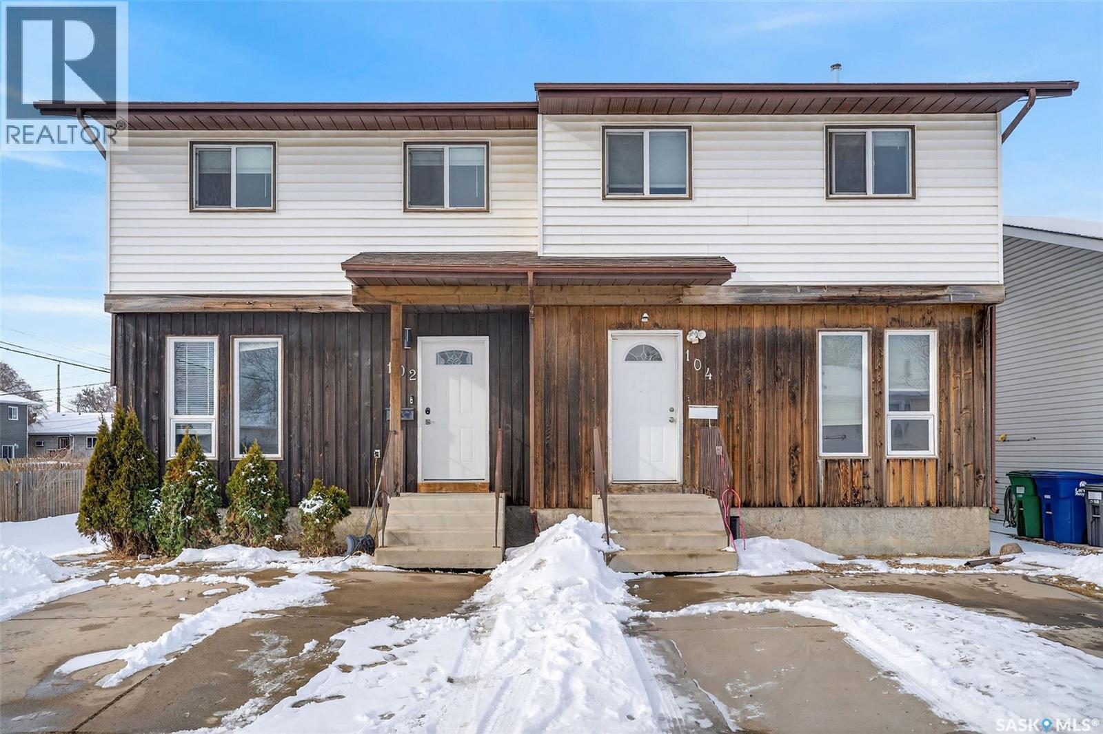 102-104 Hedley Street, Saskatoon, Saskatchewan  S7N 4G4 - Photo 1 - SK030184