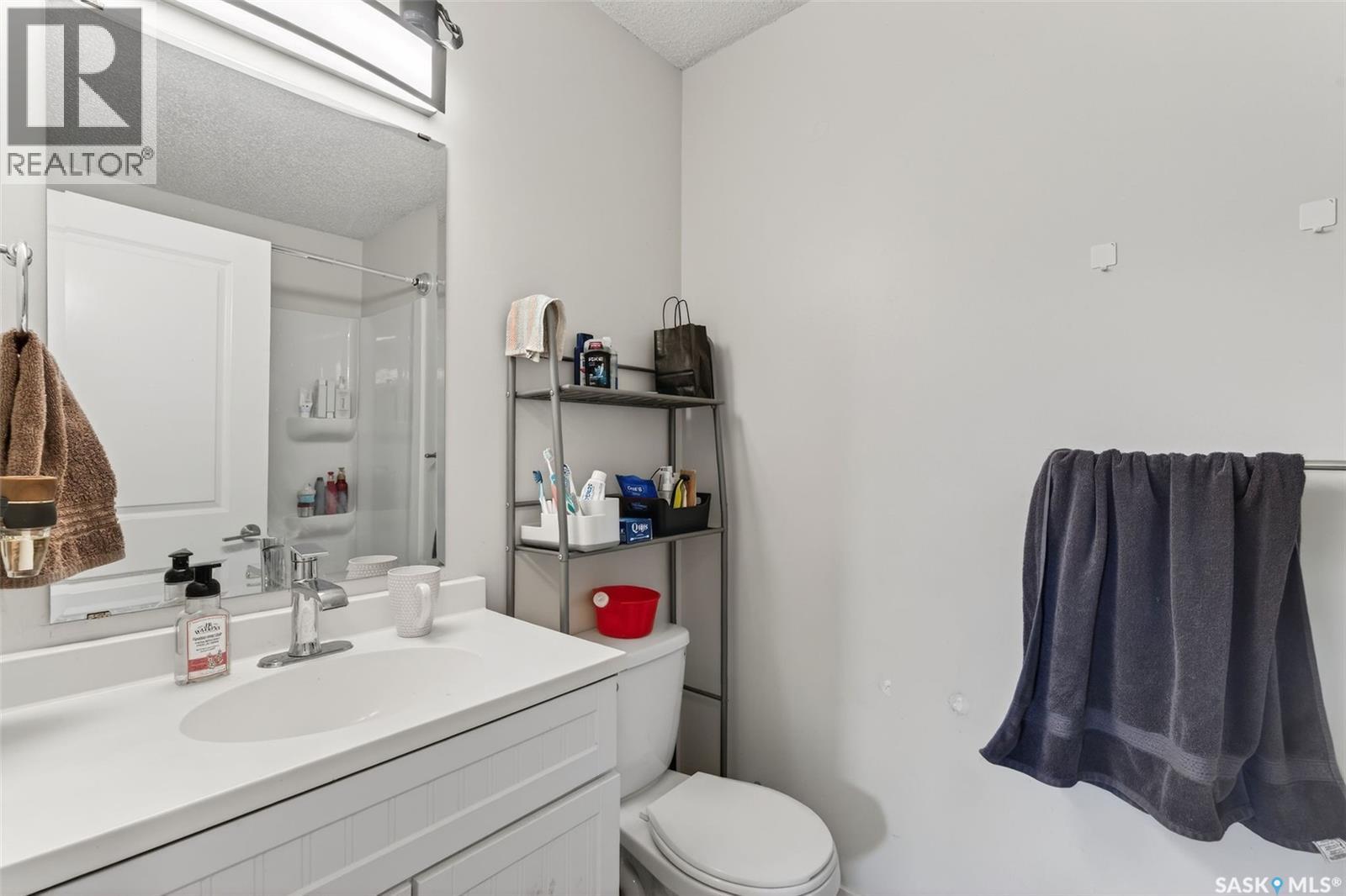 102-104 Hedley Street, Saskatoon, Saskatchewan  S7N 4G4 - Photo 12 - SK030184