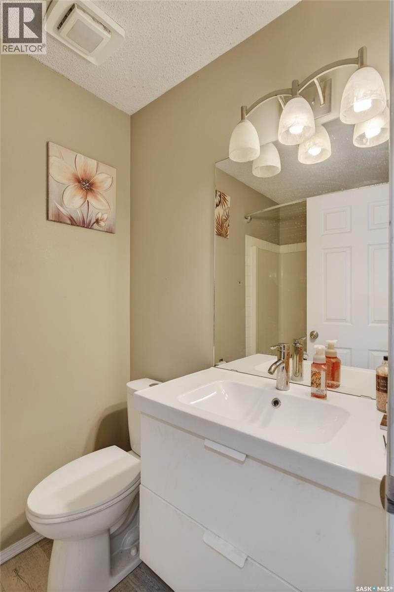 102-104 Hedley Street, Saskatoon, Saskatchewan  S7N 4G4 - Photo 40 - SK030184