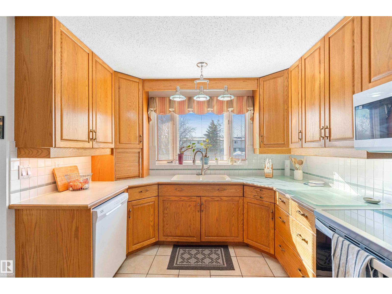 12127 152a Av Nw, Edmonton, Alberta  T5X 1R1 - Photo 27 - E4477142