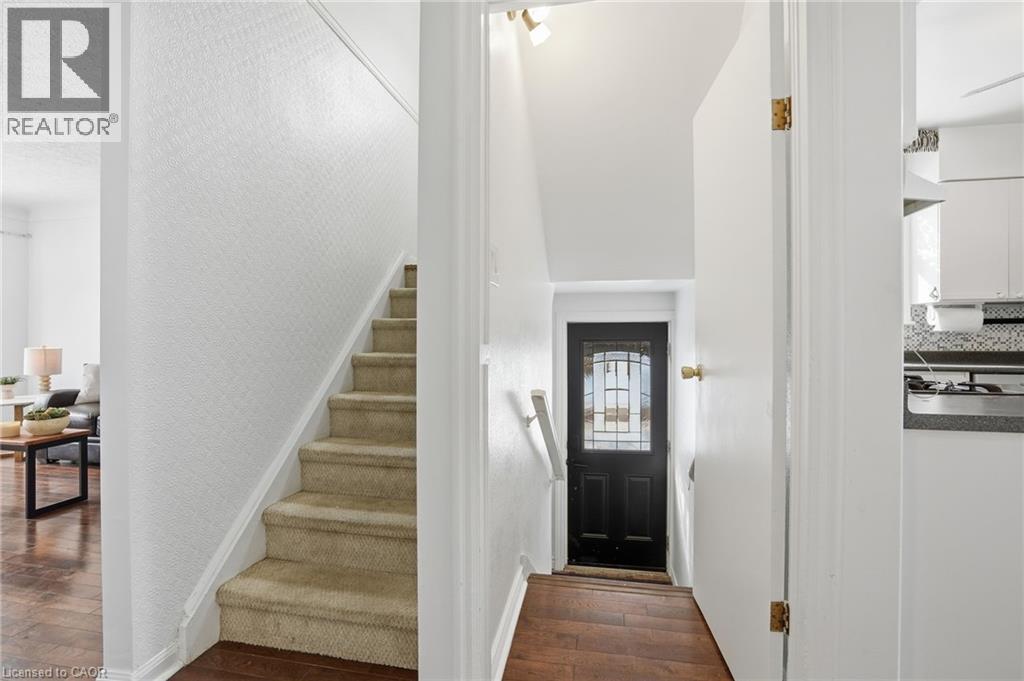 153 Parkview Drive, Hamilton, Ontario  L8S 3Y4 - Photo 11 - 40804872