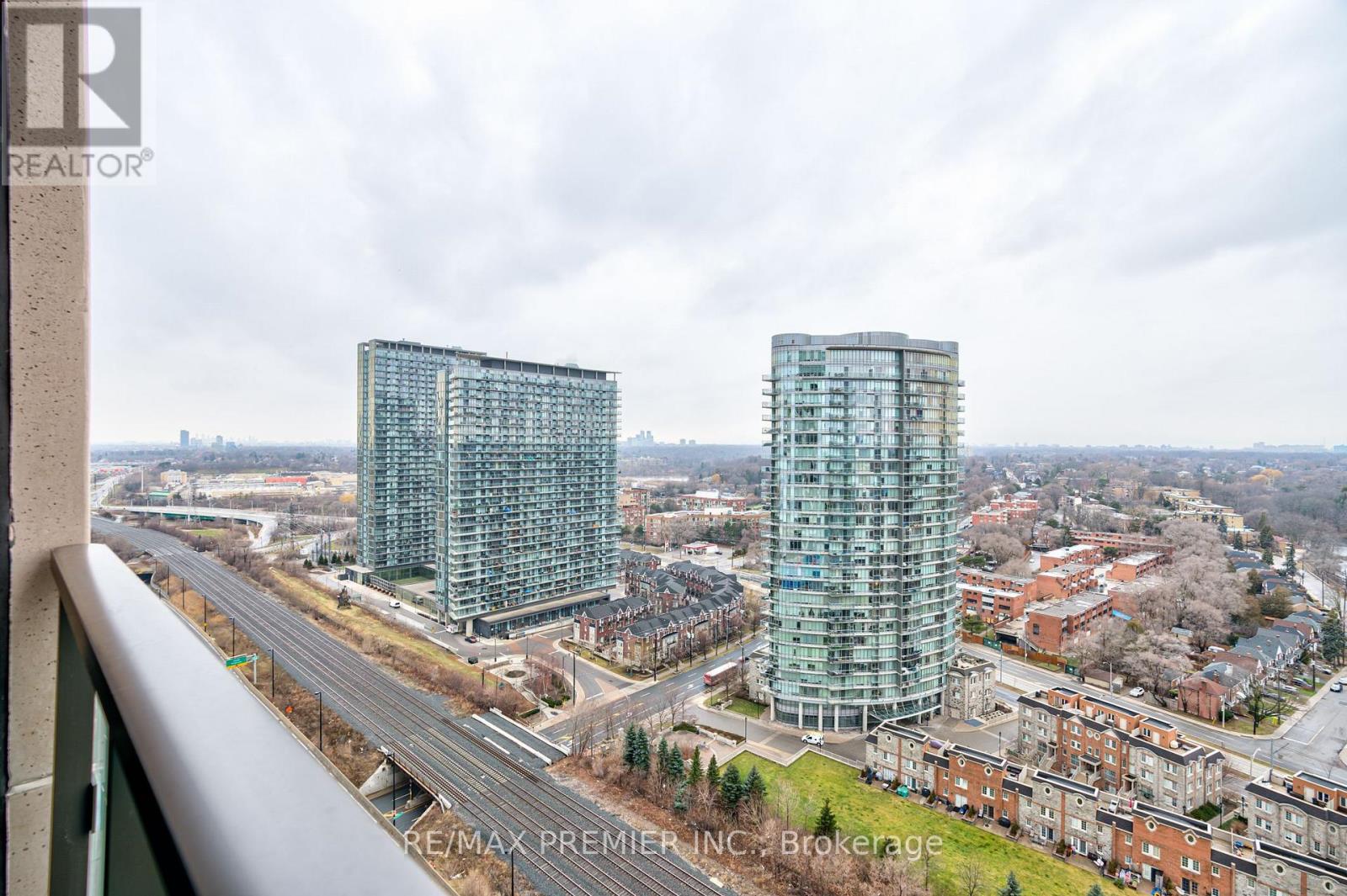 2617 - 1926 Lakeshore Boulevard W, Toronto, Ontario  M6S 1A1 - Photo 21 - W12876622