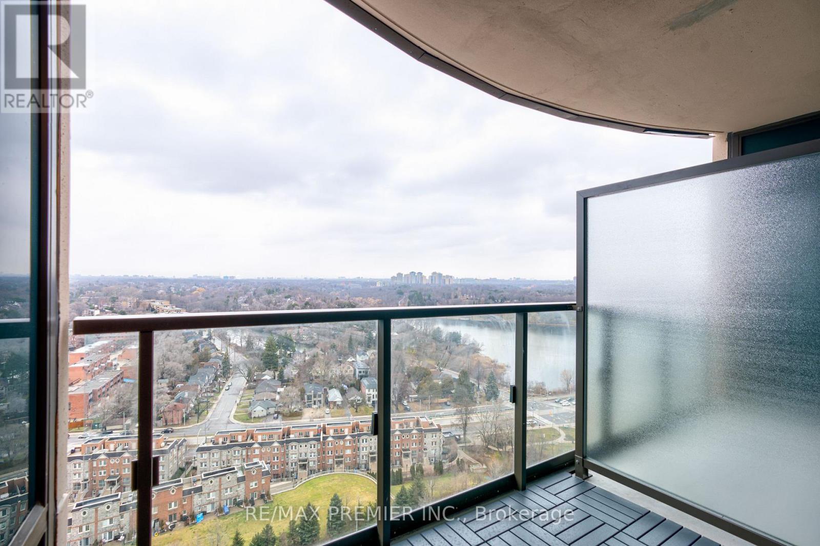 2617 - 1926 Lakeshore Boulevard W, Toronto, Ontario  M6S 1A1 - Photo 19 - W12876622