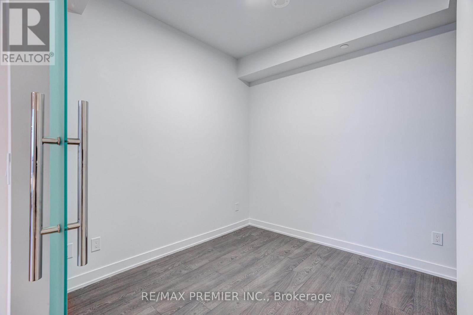 2617 - 1926 Lakeshore Boulevard W, Toronto, Ontario  M6S 1A1 - Photo 15 - W12876622