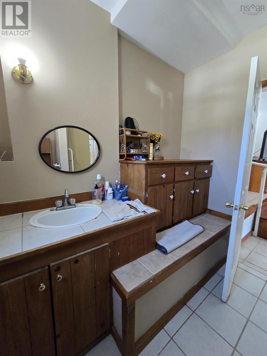 19 Bond Drive, Chester, Nova Scotia  B0J 1J0 - Photo 43 - 202604428