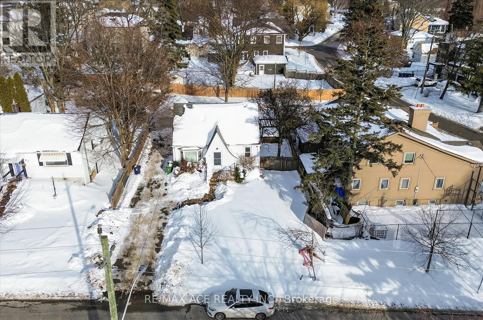 81 BROOKLAWN AVENUE, toronto (cliffcrest), Ontario