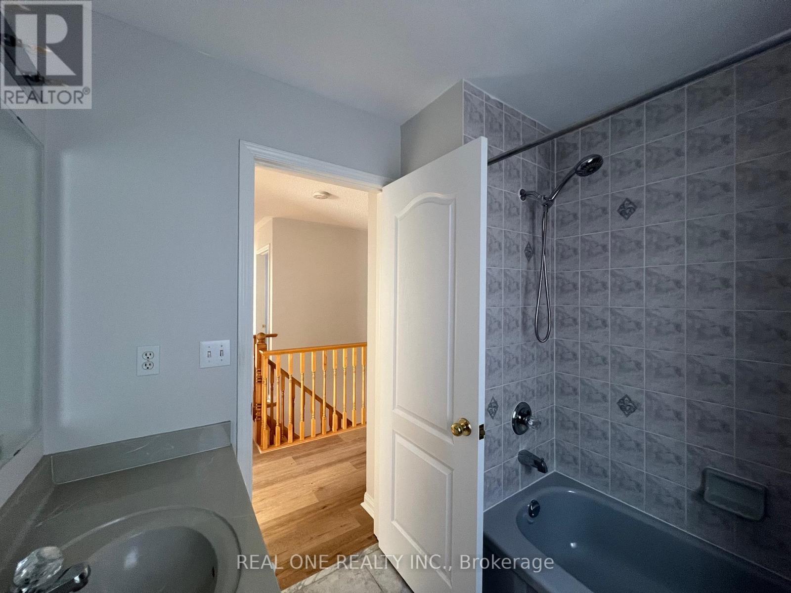 117 Majestic Drive, Markham (Berczy), Ontario  L6C 2N5 - Photo 17 - N12862152