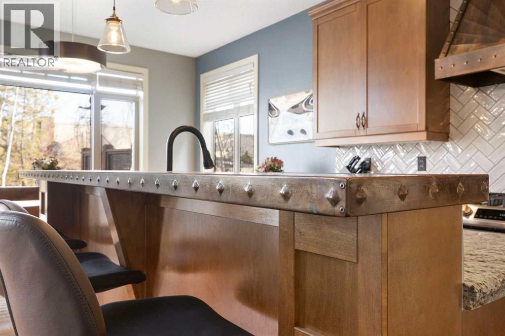 102 Discovery Ridge Way Sw, Calgary, Alberta  T3H 5G4 - Photo 15 - A2292979