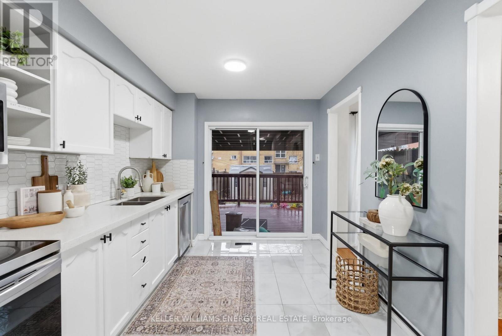 332 Elgin Street W, Oshawa, Ontario  L1J 2P3 - Photo 5 - E12877540