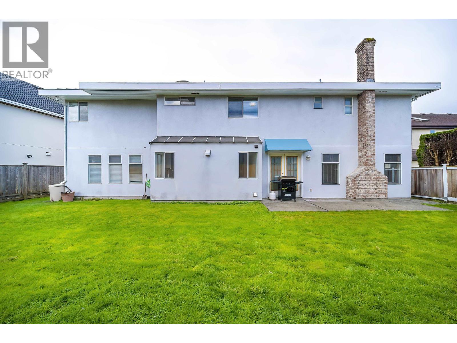 Listing Picture 7 of 39 : 5611 HOLT AVENUE, Richmond / 烈治文 - 魯藝地產 Yvonne Lu Group - MLS Medallion Club Member