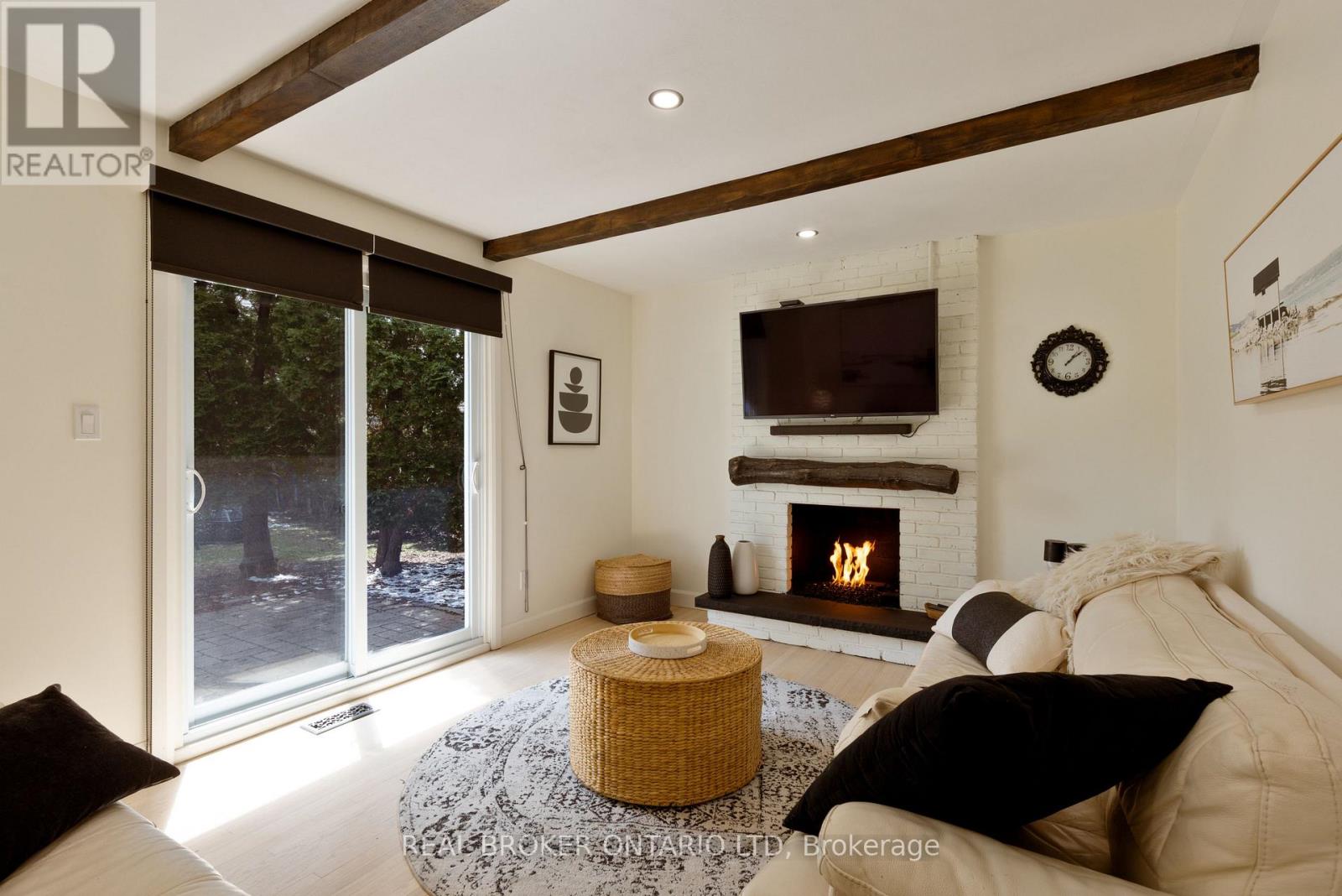 196 Wychwood Park, London North, Ontario  N6G 1R9 - Photo 17 - X12877614