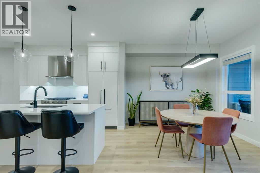 2327 77 Street Sw, Calgary, Alberta  T3H 6E1 - Photo 18 - A2284987