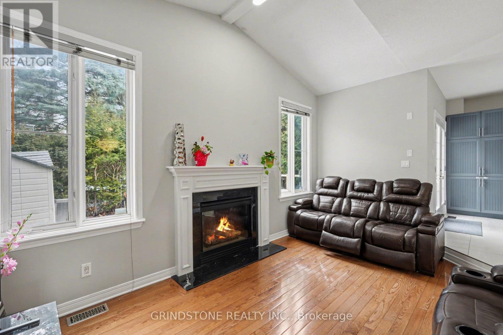95 Evanshen Crescent, Ottawa, Ontario  K2K 2X7 - Photo 18 - X12877594