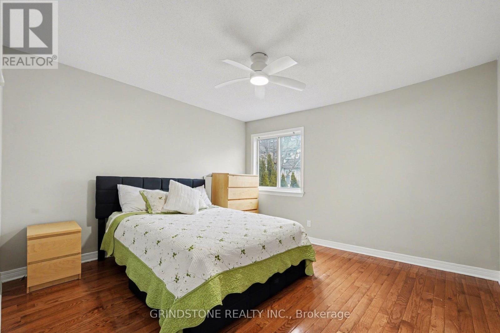 95 Evanshen Crescent, Ottawa, Ontario  K2K 2X7 - Photo 27 - X12877594