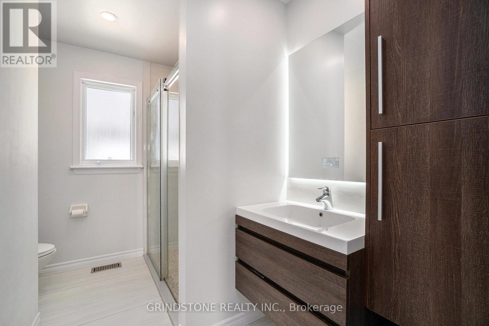 95 Evanshen Crescent, Ottawa, Ontario  K2K 2X7 - Photo 30 - X12877594
