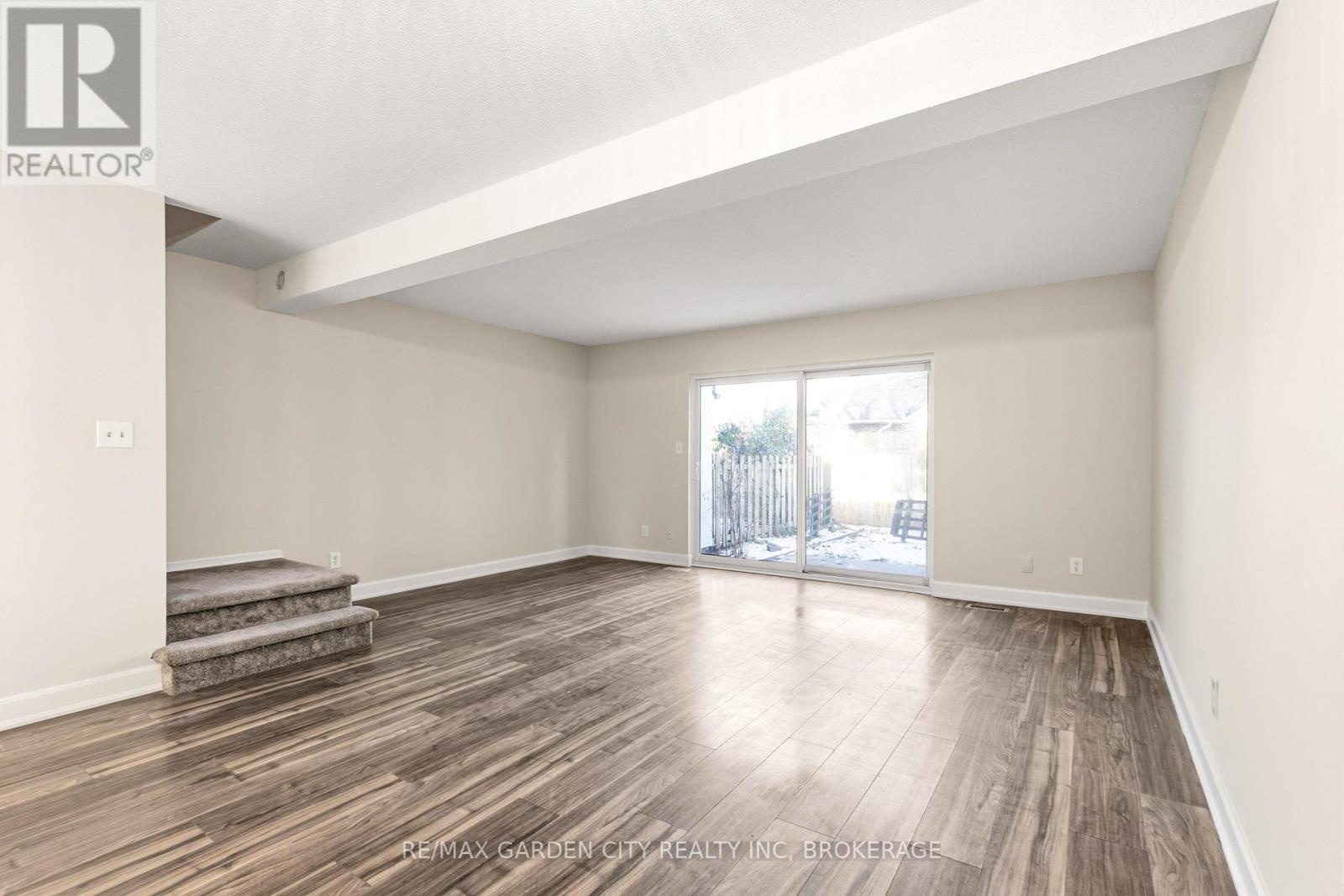 85 - 77 Linwell Road, St. Catharines, Ontario  L2N 6R1 - Photo 9 - X12877542